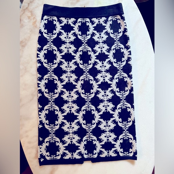 7 th Avenue Design Studio NYC Navy Silver Lurex Knit Skirt S - Picture 7 of 9